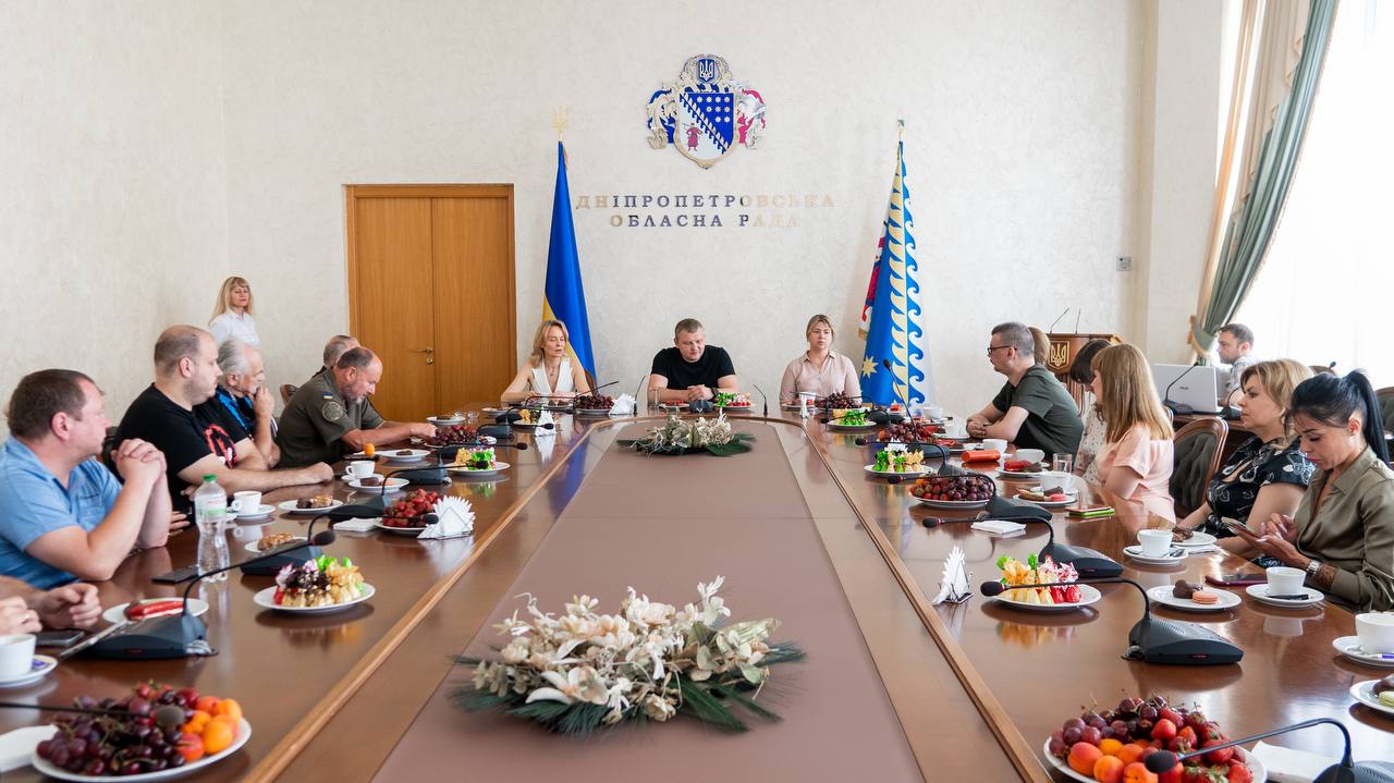 Журналісти відзначають професійне свято: зустріч з головою Дніпропетровської обласної ради